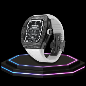 107 a0586bce 7b7b 4654 be5a 4ae04a9230fd Apple Watch Case 45MM - TITANIUM CARBON Silver Series Black Panther | Snow White Rubber