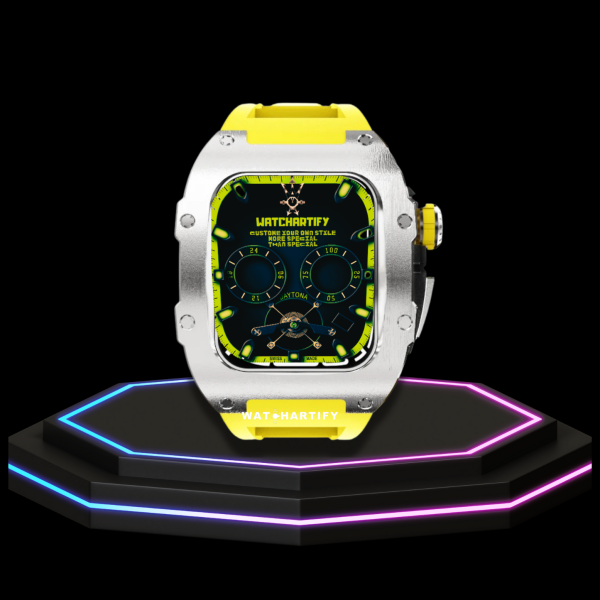 227 87e4e09b ff0f 4fc0 8feb e21b50558cbd Apple Watch Case 45MM - TITAN Series Silver Titanium | Yellow Rubber