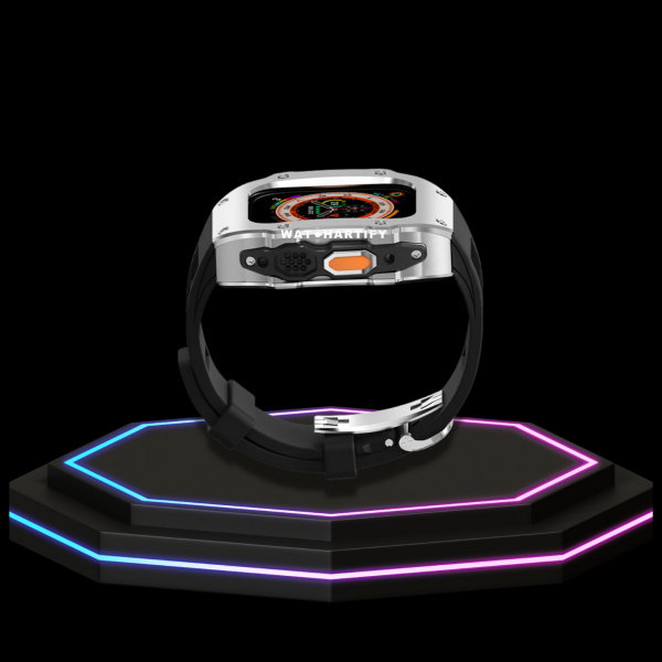 98 2c5f7c9f 1d9b 4977 a217 3e37758c14ab Apple Watch Ultra Case 49MM - Pro Series Captain Silver | Midnight Black Rubber